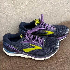 Brooks Transcend 4 Women’s Running Shoe Size 8 Purple/Navy